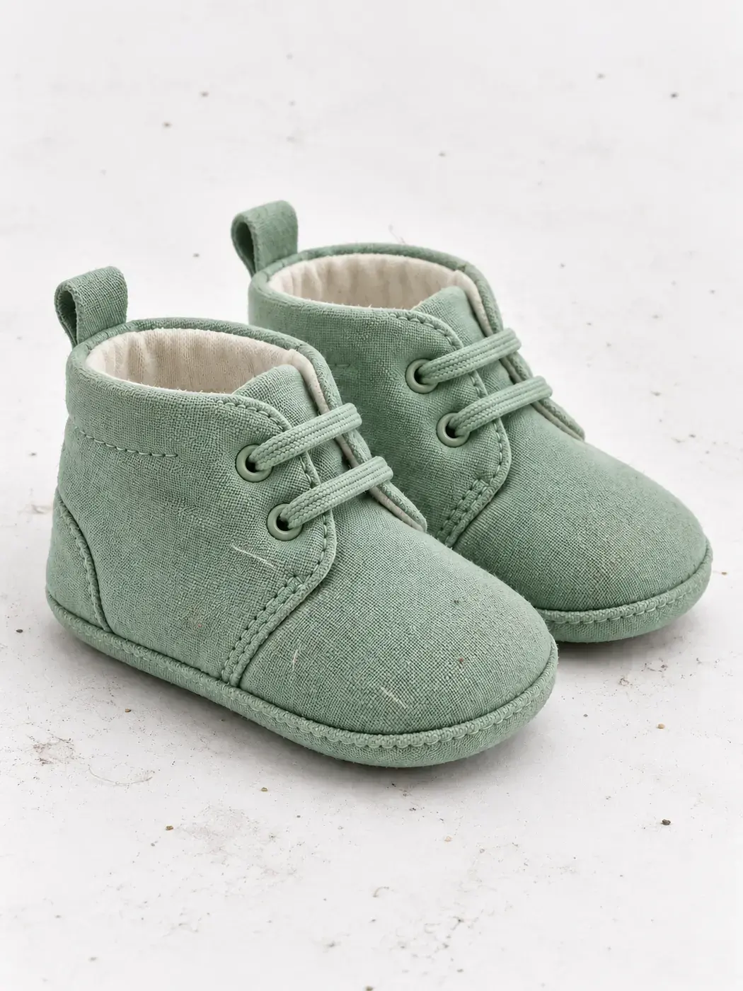 Chausson bébé, fichier source avant retouche